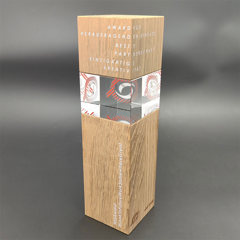 Holz Glas Cubex Award, Eiche