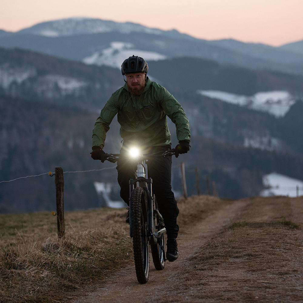 Aufladbare LED Fahrrad-Leuchte "Bike Light"