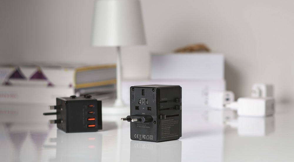 Nestler-matho TRAVELER Reiseadapter