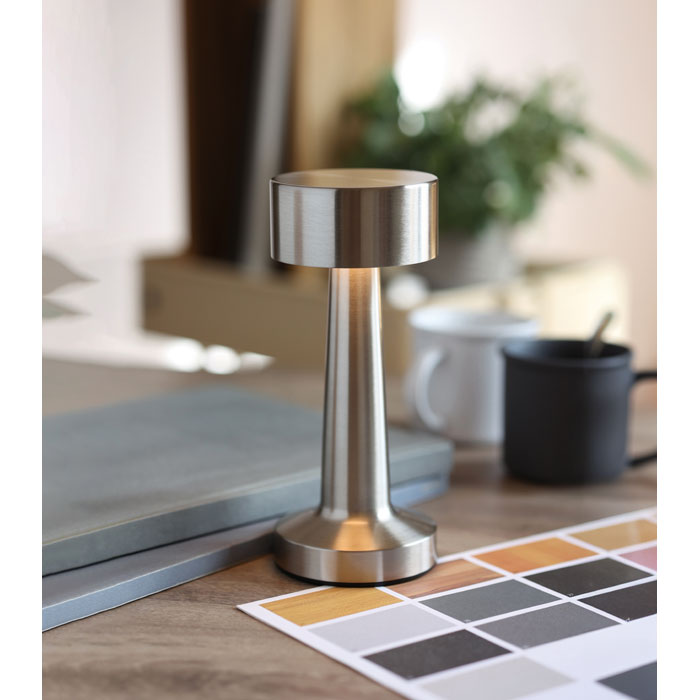HIERLUZ - USB-Tischlampe Metall